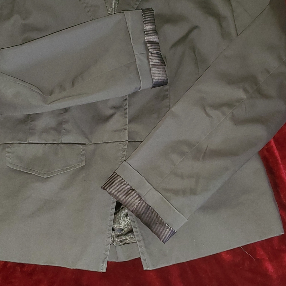 Banana Republic Blazer - Picture 7 of 8